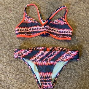 Nike swimsuit set